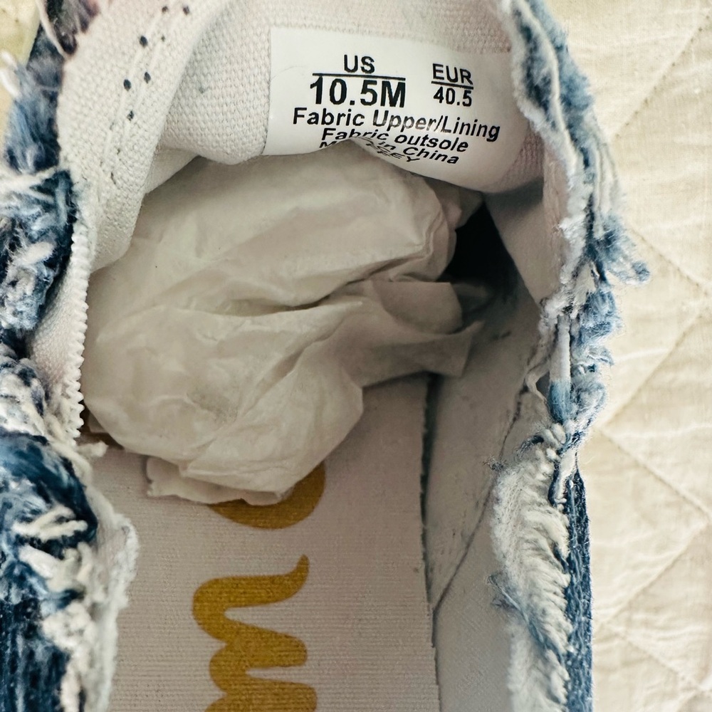 Sam Edelman Lacey Slip-On
Platform Sneakers in Distressed Denim. W10.5 NWT ππ€ - Picture 7 of 8